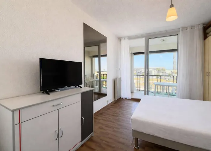 F32 Heliopolis -by Agn - 2 Personnes * Agde