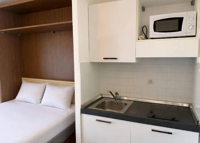 F32 Heliopolis -by Agn - 2 Personnes