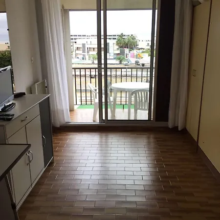 Apartment F32 Heliopolis - 2 Personnes *